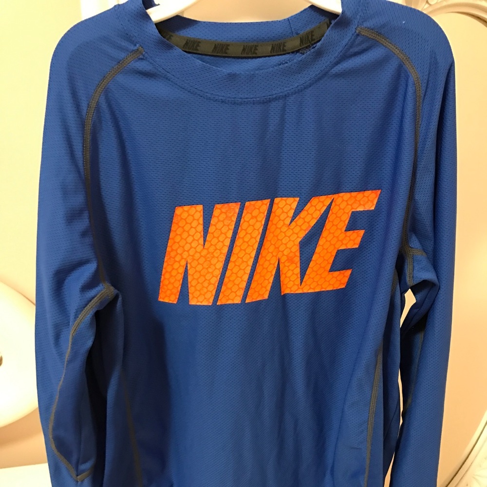 Nike size L boys